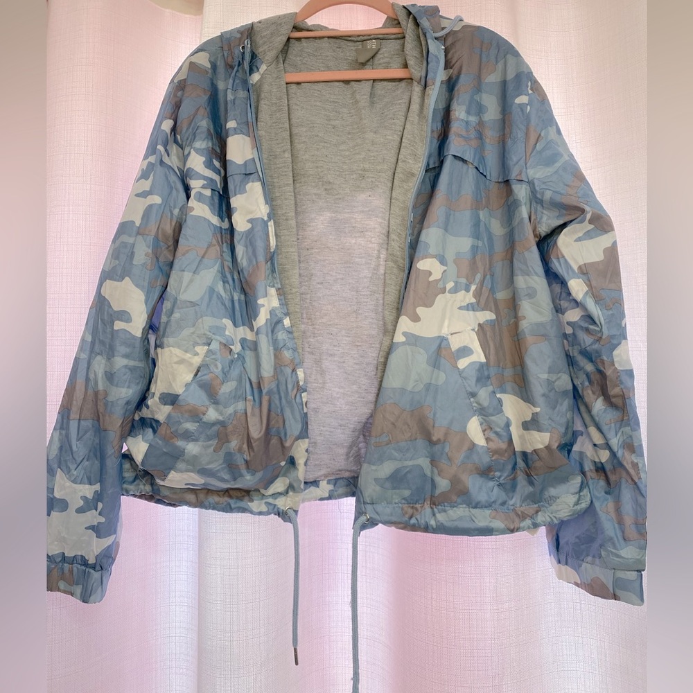 ATHLETIC COLLECTION CAMO BLUE ZIP JACKET